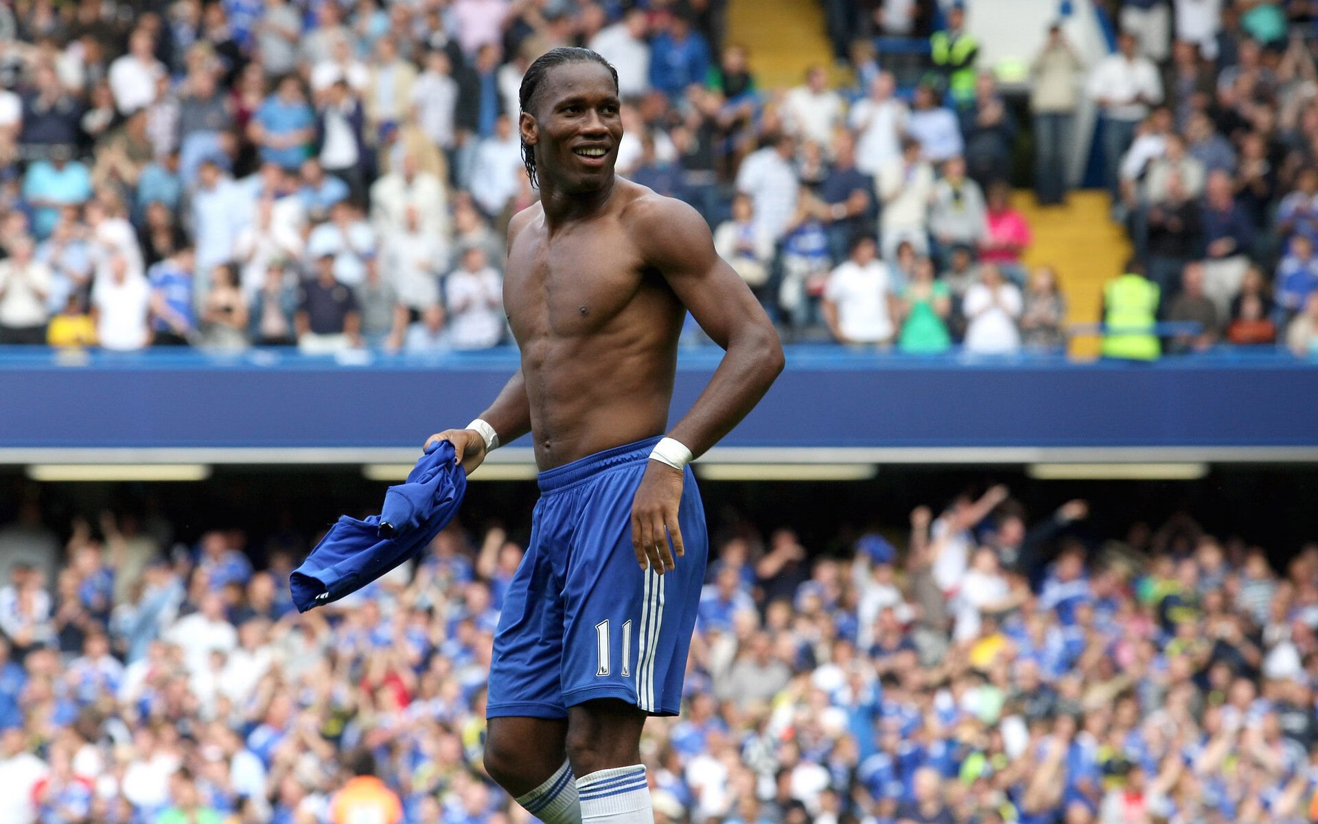 足球联赛裁判新规解读，2020年足球裁判规则